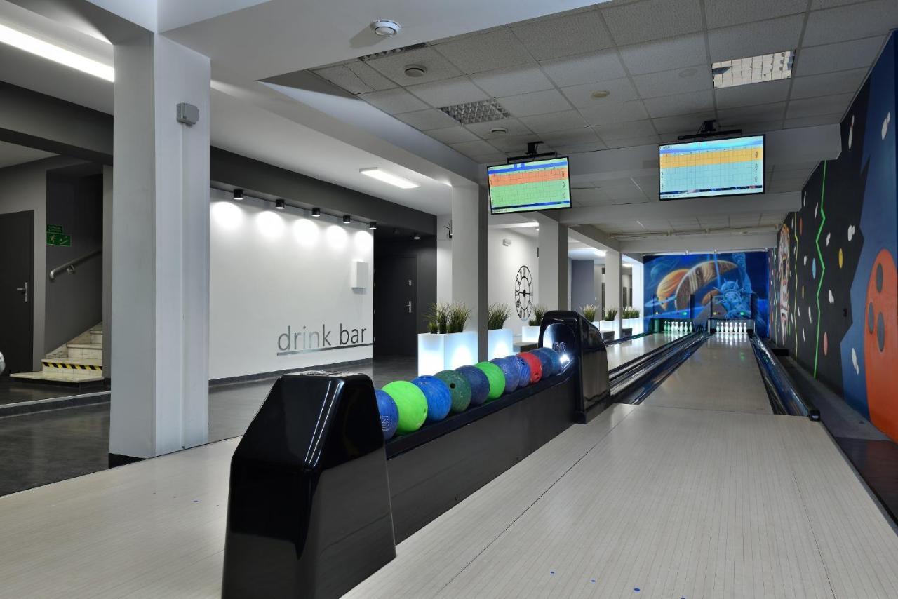 Hotel Agat Piotrków Trybunalski Екстериор снимка