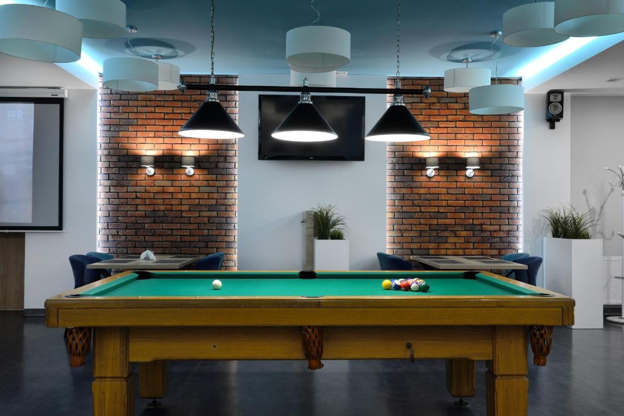 Hotel Agat Piotrków Trybunalski Екстериор снимка