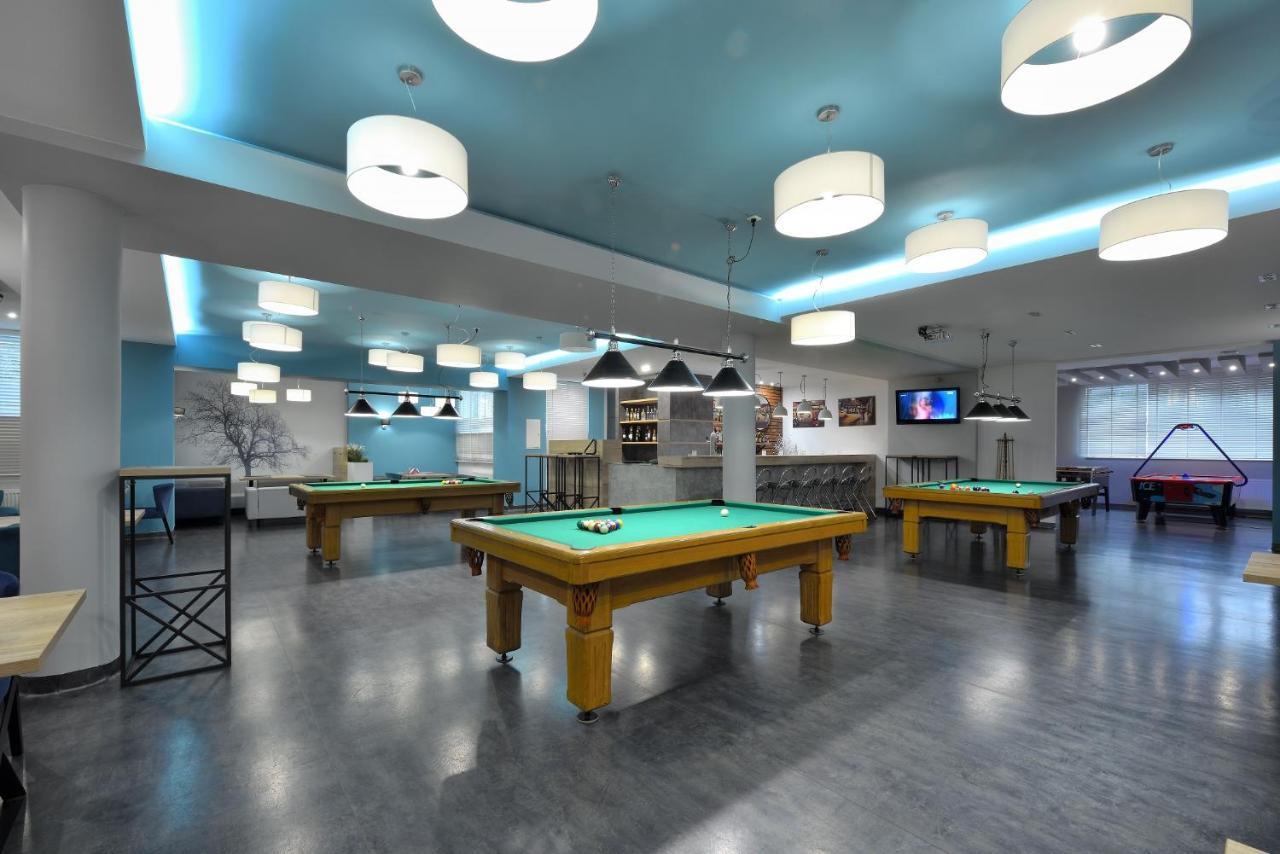Hotel Agat Piotrków Trybunalski Екстериор снимка